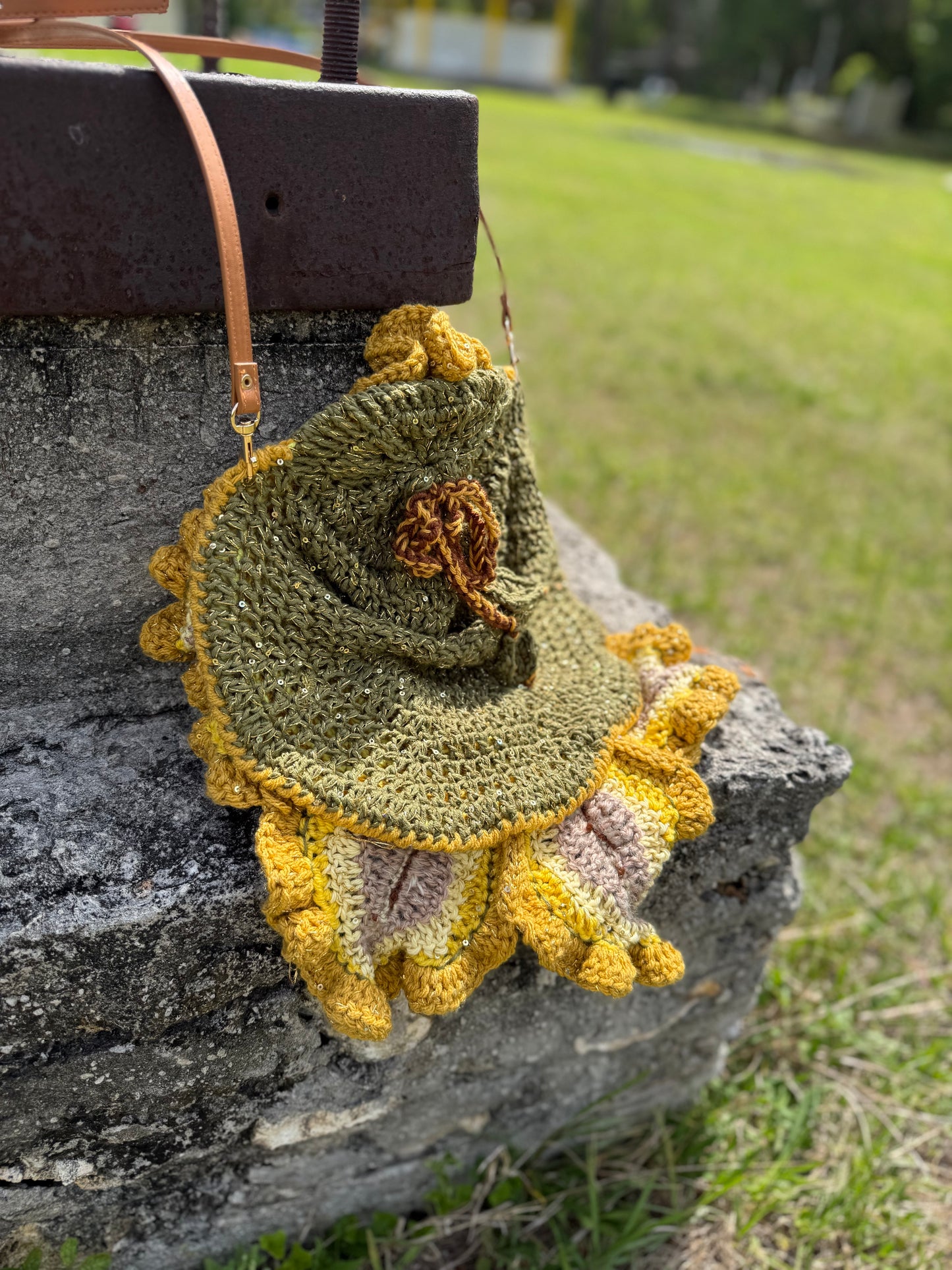 Coastal Sunflower Lily Tote